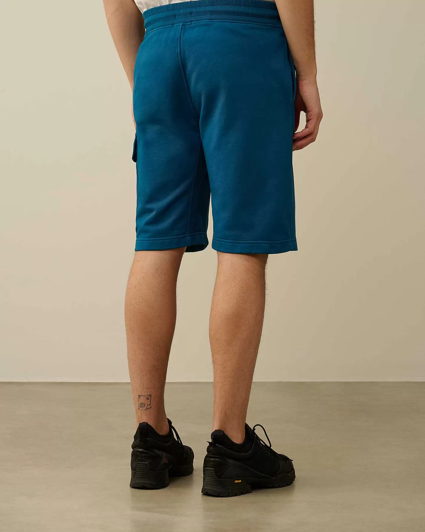 Shop Cotton Diagonal Fleece Cargo Shorts Men Tracksuits & Shorts