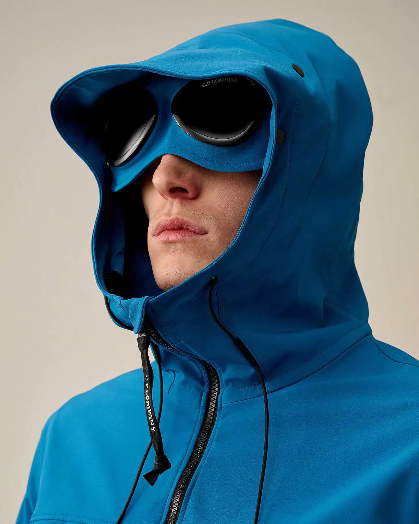 Shop C.P. Shell-R Goggle Jacket Men Jacket & Coats