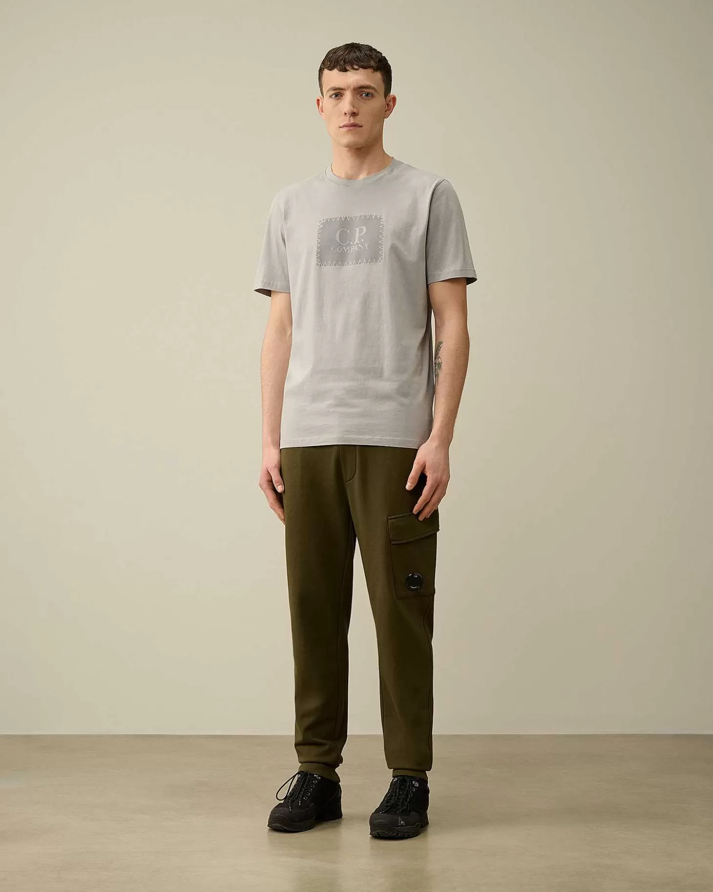 Fashion Diagonal Raised Fleece Cargo Sweatpants Men Tracksuits & Shorts