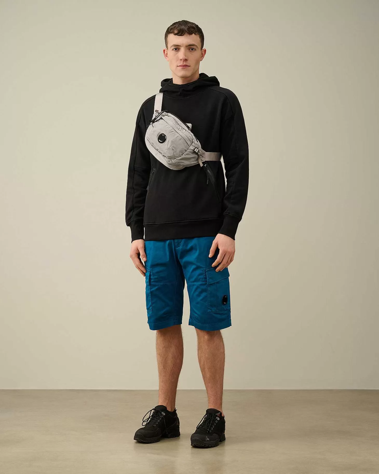 Cheap Diagonal Raised Fleece Goggle Hoodie Men Sweatshirts