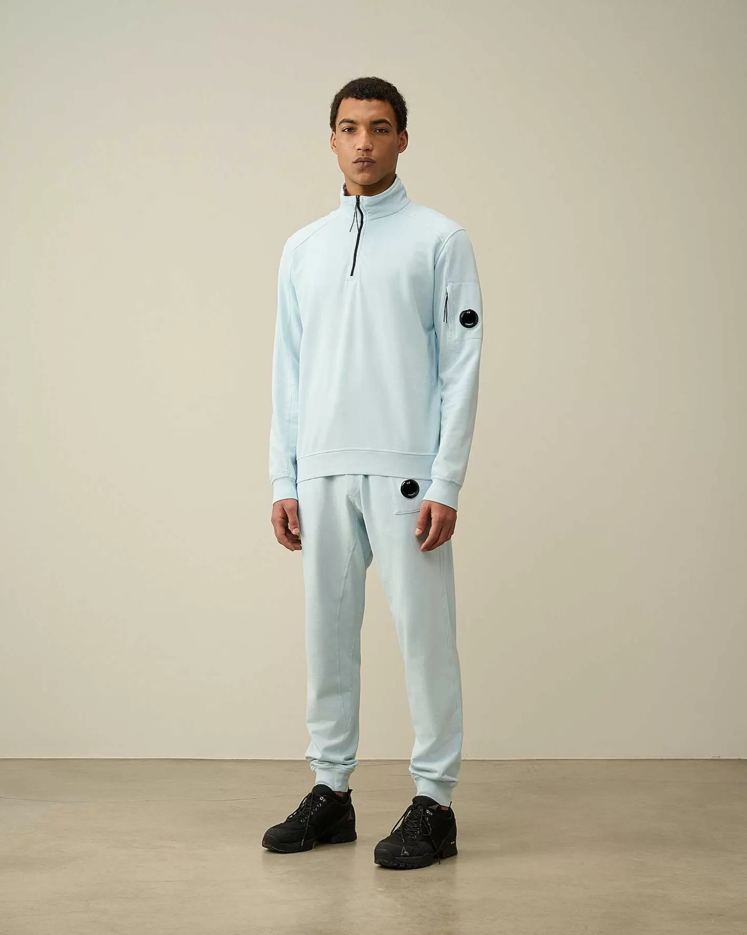 Outlet Light Fleece Zipped Sweatshirt Men Sweatshirts